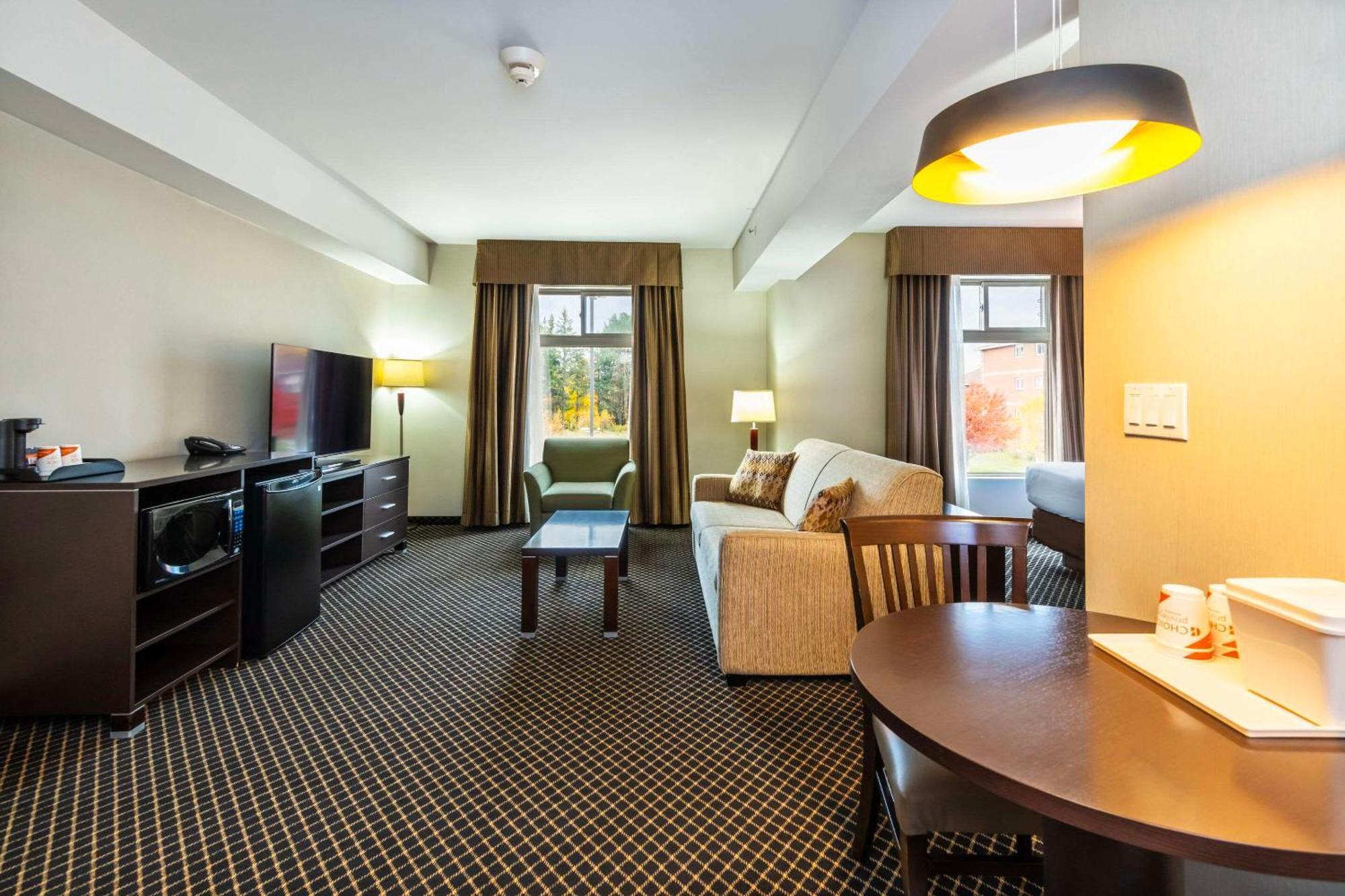 Quality & Hotel 3*