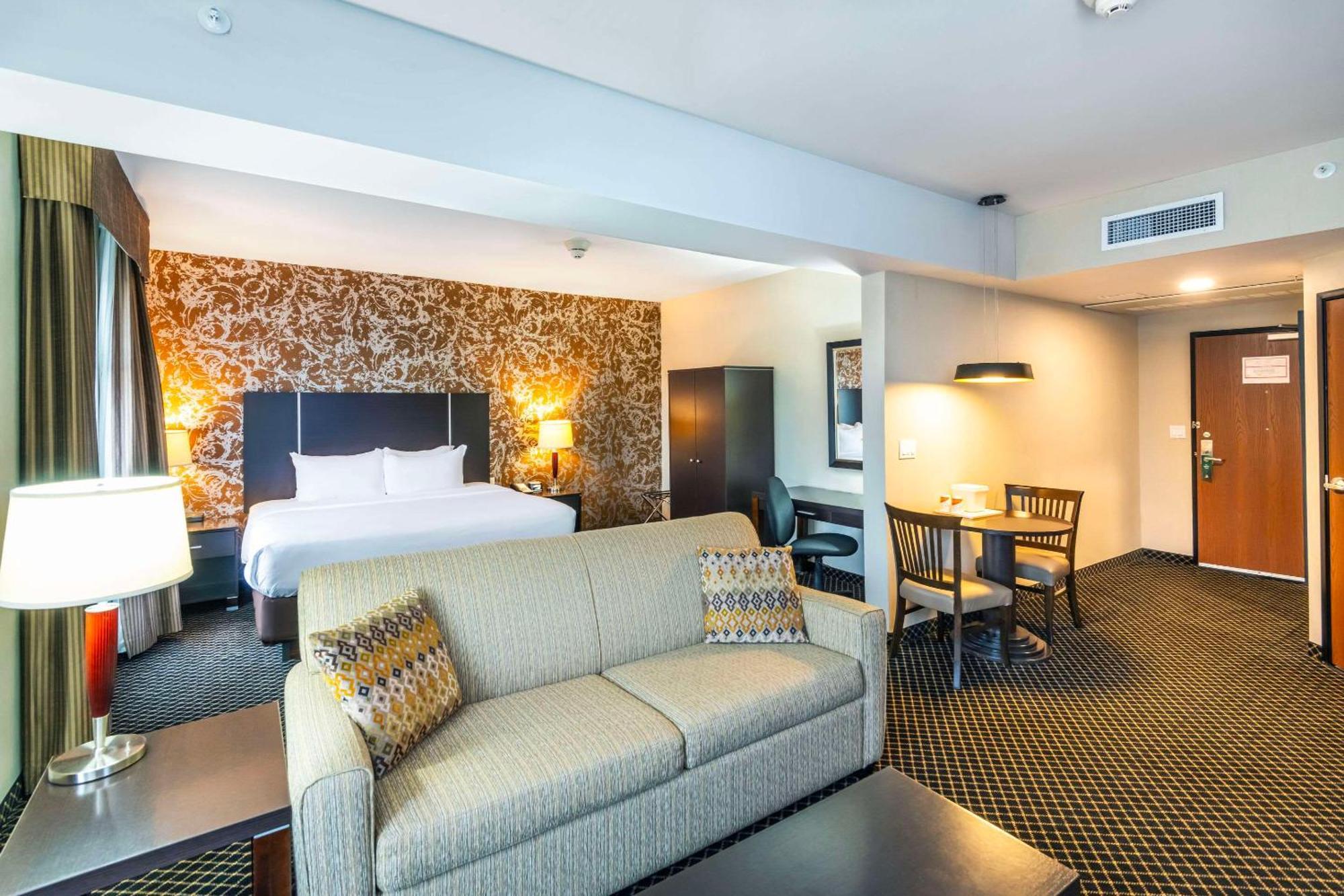 Quality & Hotel Petawawa